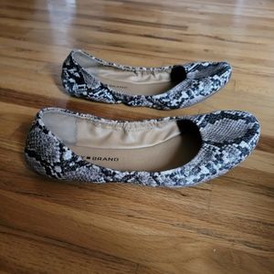 Lucky Brand Snakeskin Flats